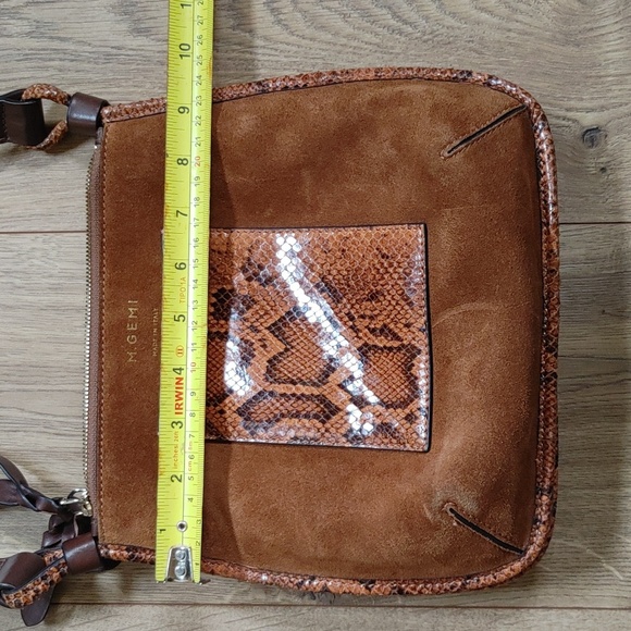 M. Gemi Suede Rosetta Crossbody Bag Italy - Picture 12 of 13